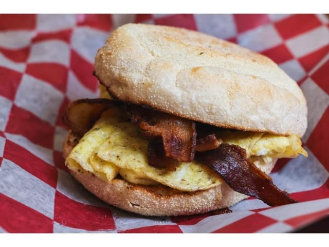 Classic Egg Sandwich (No Meat).